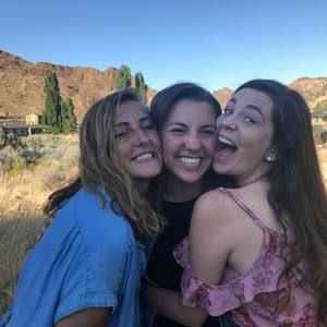 Meet your Posher, Stanzi